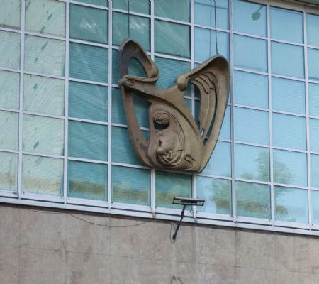 IMSS desahucia a joven de 17 años con cáncer; aplica cuidados paliativos en lugar de quimioterapias