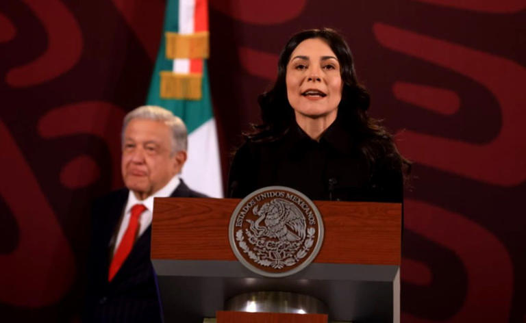 Acusan en mañanera a Coparmex y gobiernos del PAN de financiar guerra sucia contra AMLO y Sheinbaum