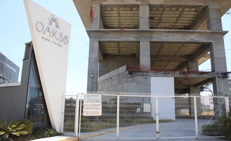 Defraudan con torre de departamentos en Angelópolis; OAK tendría 58 pisos y mediría 213 metros de altura