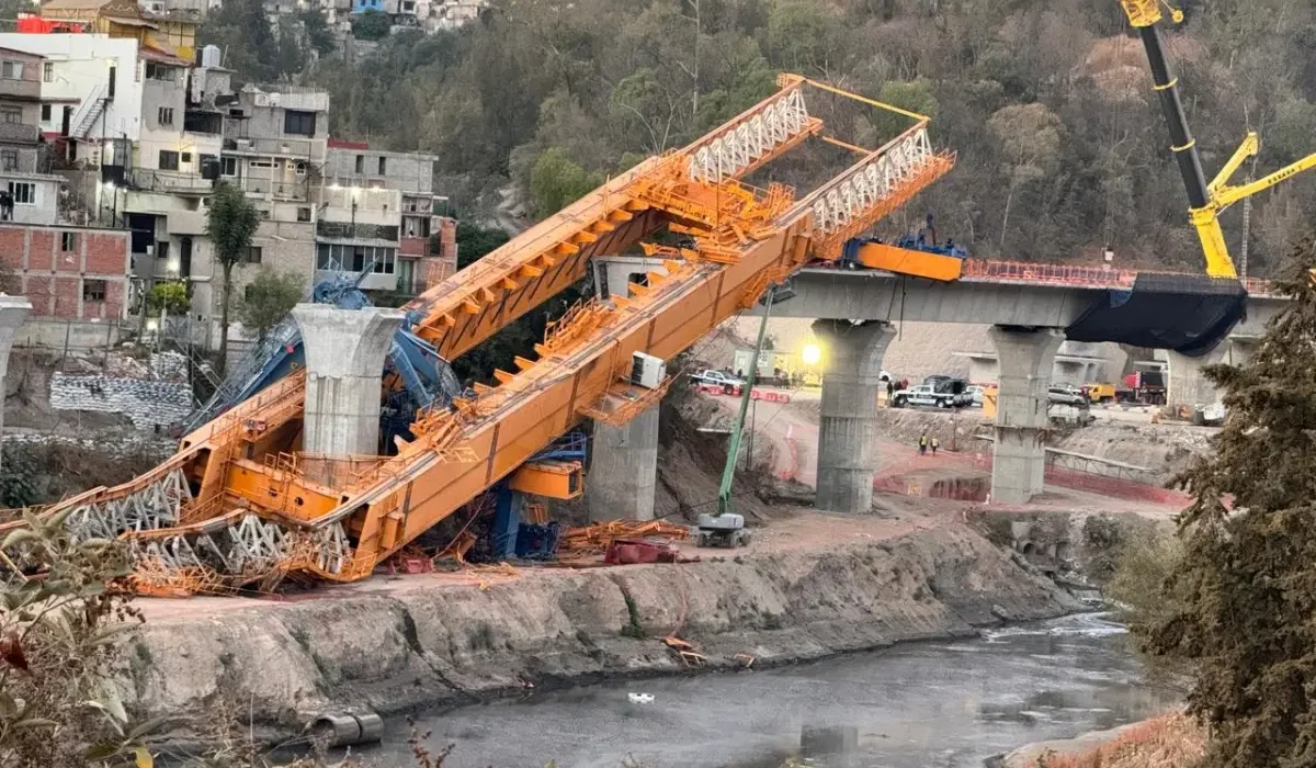 Cae estructura del Tren Interurbano en la CDMX