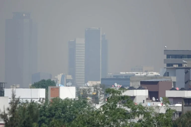 Activan contingencia ambiental en el Valle de México