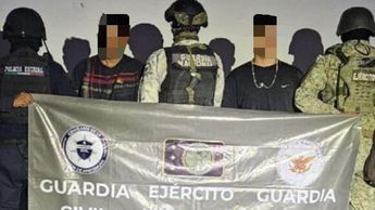 Aseguran 23 explosivos, drones y motocicletas tras operativo en Apatzingán