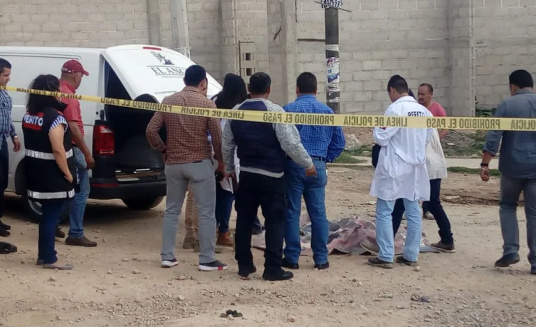 Pobladores linchan a 4 presuntos ladrones de autos en Coyula, Atlixco