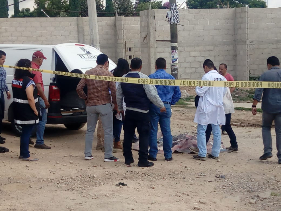 Pobladores linchan a 4 presuntos ladrones de autos en Coyula, Atlixco