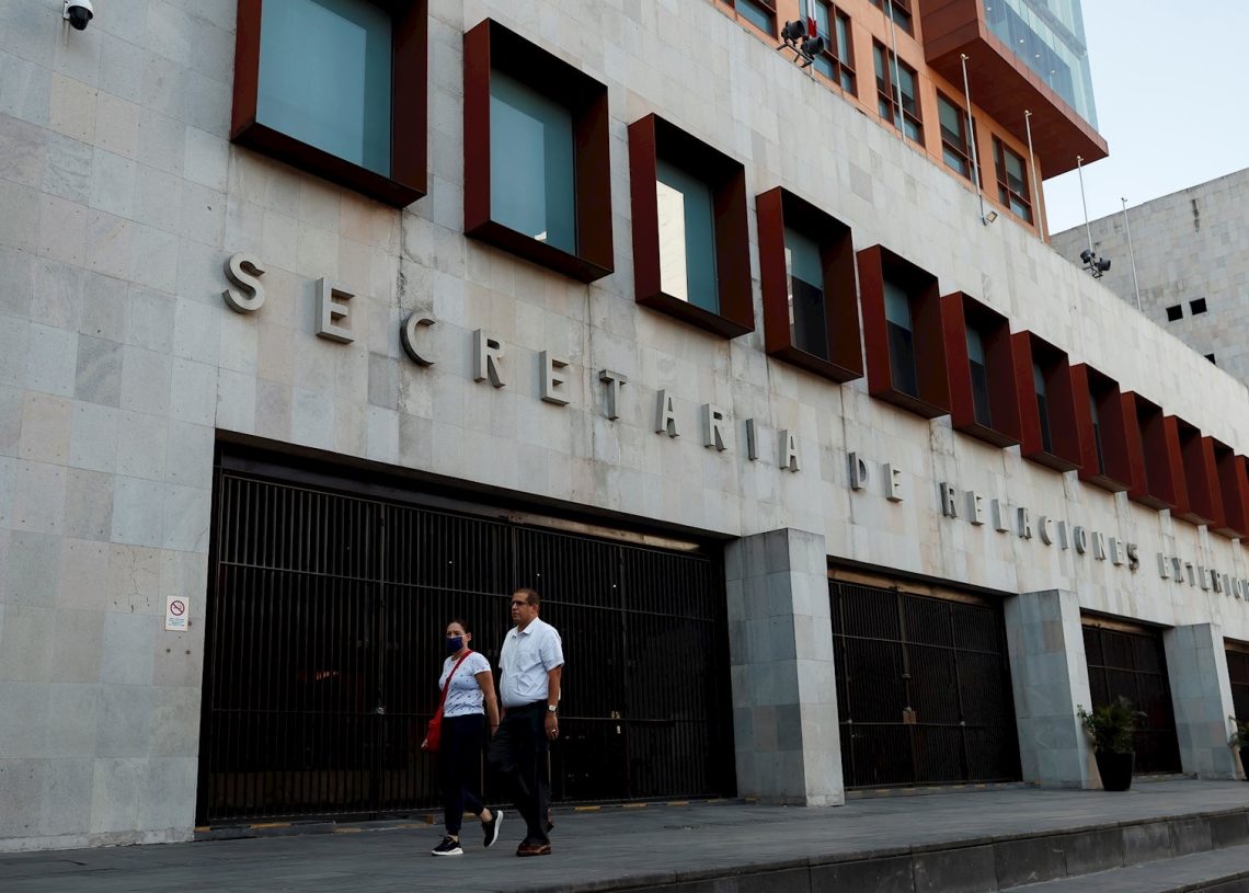 México nombra nuevas embajadoras en Guatemala y Belice