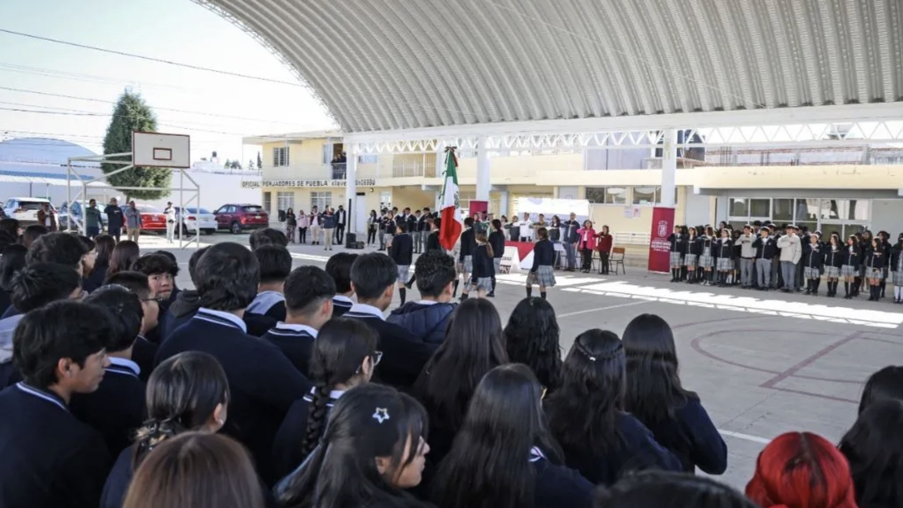 Cuautlancingo inaugura barda perimetral en Bachillerato Forjadores